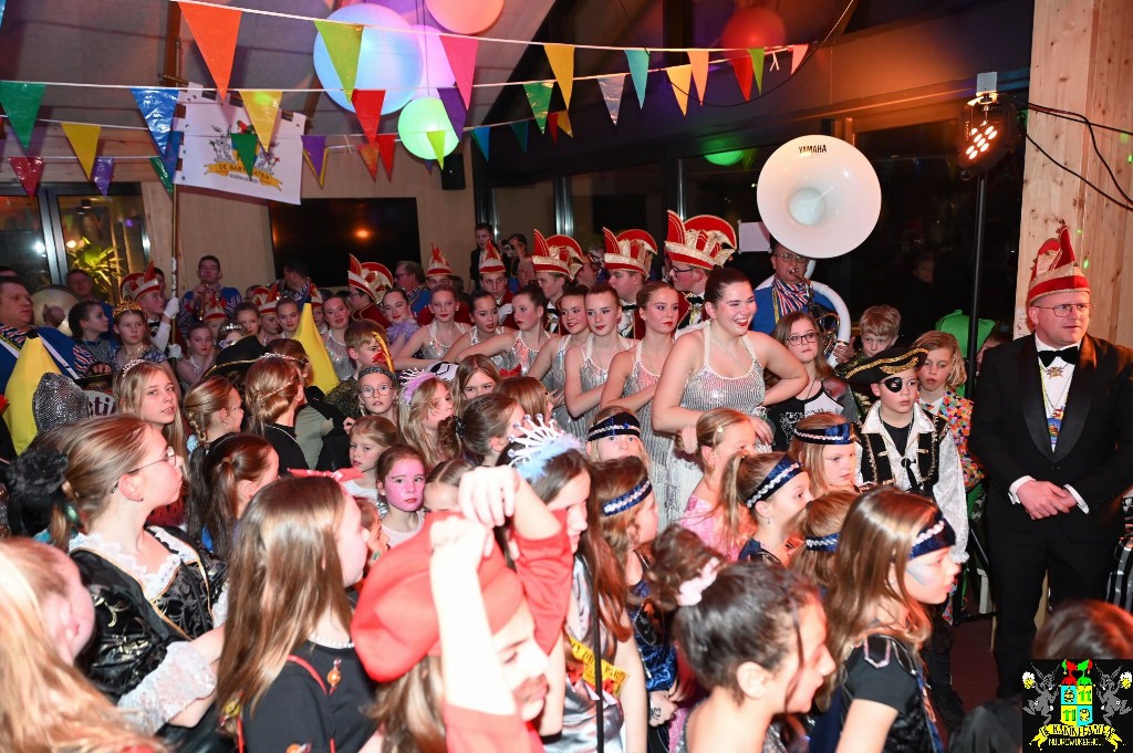 ../Images/Jeugddisco Middeleeuws Carnaval 042.jpg